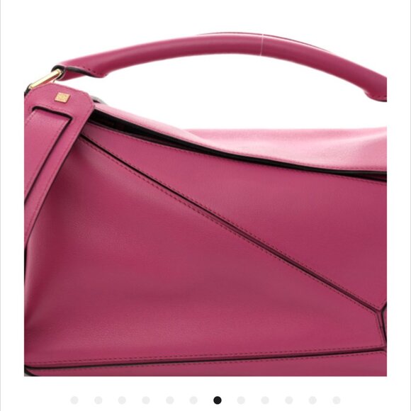LOEWE Calfskin Leather Shoulder Crossbody Med Puzzle Bag in Fuchsia Pink Gold - Picture 7 of 12